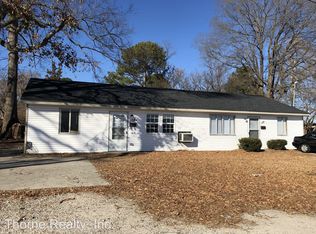 108 Chesterfield St #B, Tarboro, NC 27886
