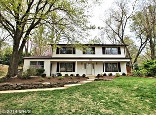 8521 Canterbury Dr, Annandale, VA 22003