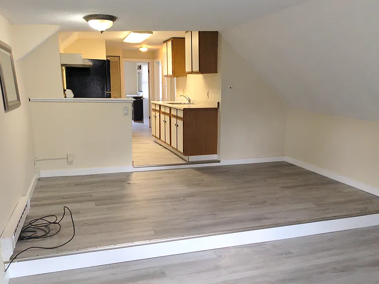 18 Walnut St #2 — Photo 15