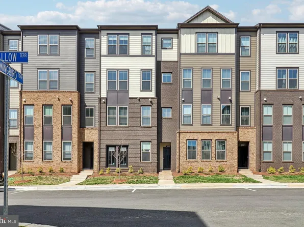 45916 Swallow Ter, Sterling, VA 20165