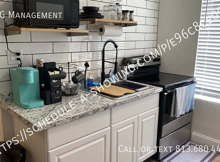 911 E 23rd Ave #9 — Photo 22