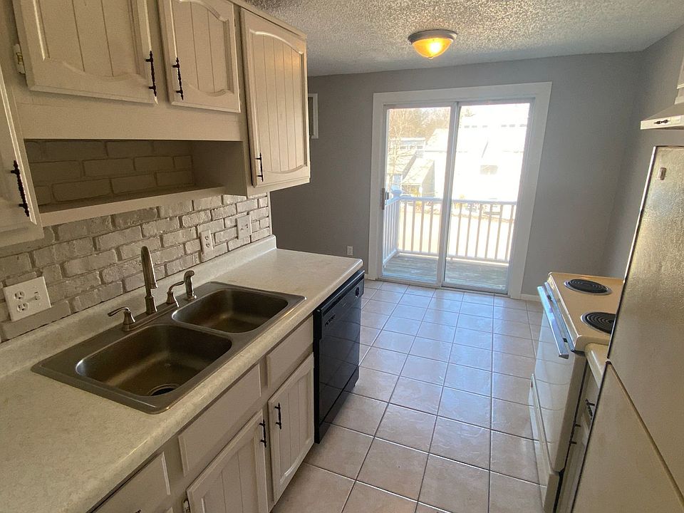 15 Back River Road 15 Back River Rd Dover NH Zillow