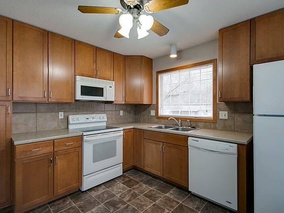 3rd image of 200 Brush Creek Ln #865997