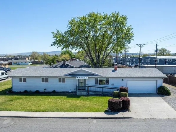 2505 W Clearwater Ave, Kennewick, WA 99336