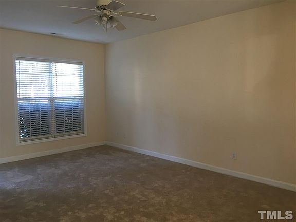 3rd image of 8310 Glenwood Springs Ct