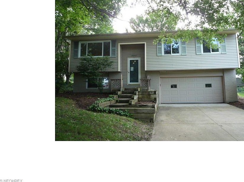 1st image of 9440 Hyde Park Dr