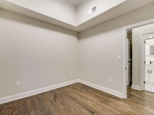 172 Mallory Avenue image 27 of 38