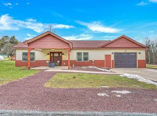 8 Hermel St, Olyphant, PA 18447