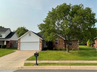 6213 W Southgate Ct, Rogers, AR 72758
