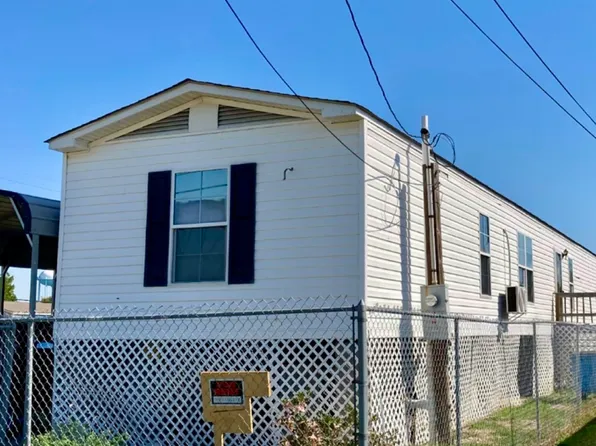 6405 Jules Brown St, Violet, LA 70092