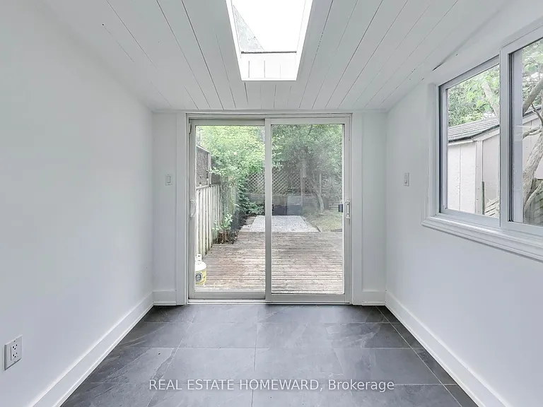 163 Glenmount Park Rd — Photo 13