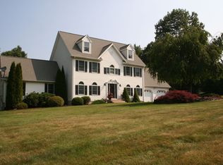111 Sheffield Dr, Belchertown, MA 01007