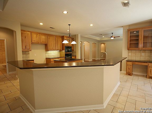 3rd image of 780 Indigo Run Dr
