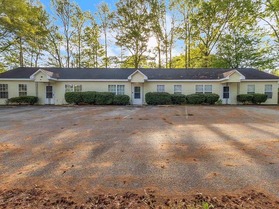 1st image of 204-206 208 Sunnyside Dr