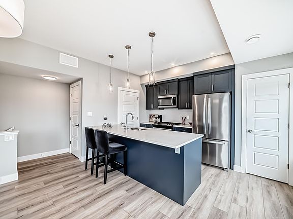 3rd image of 6905 25th Ave SW #50