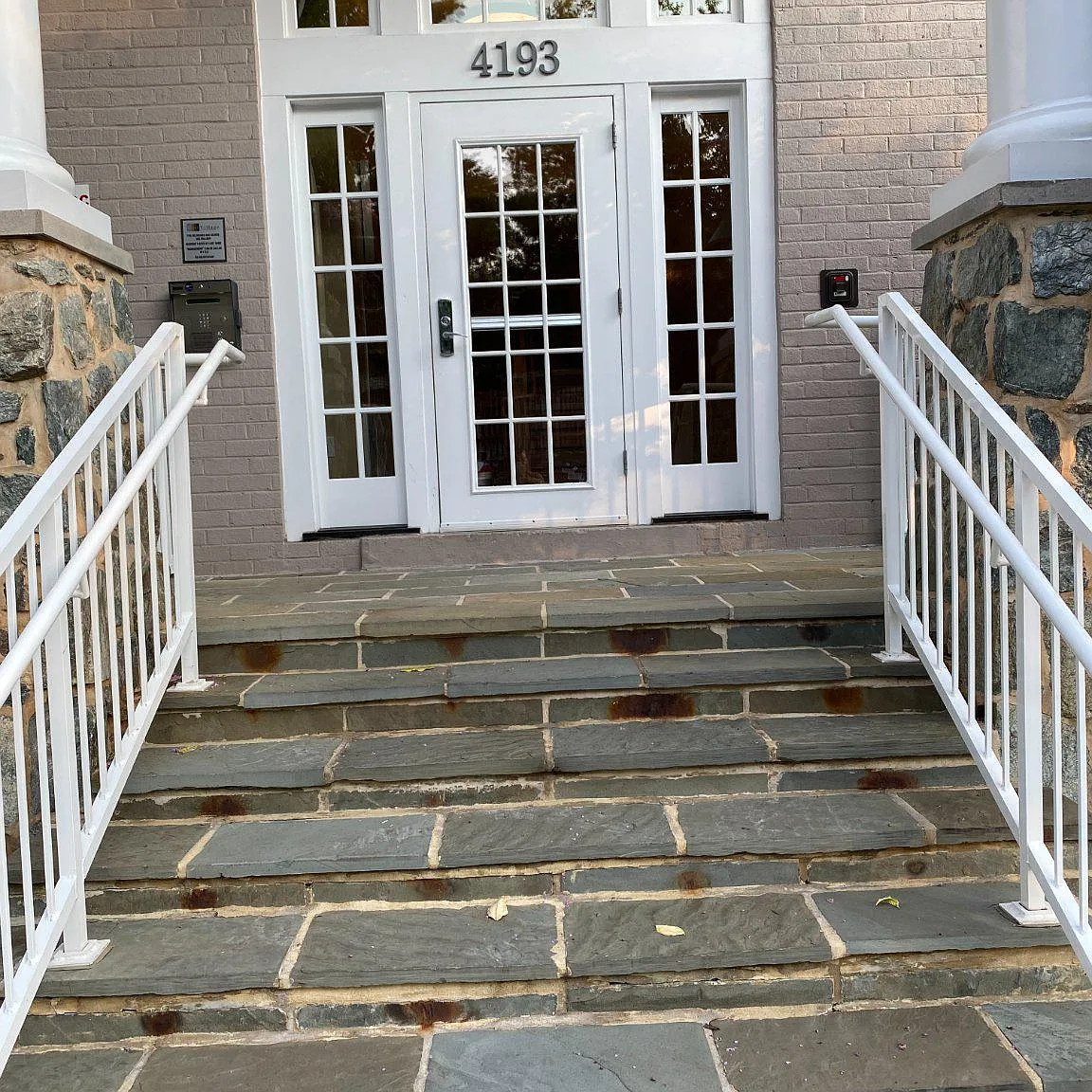 West Village Of Shirlington — Photo 1