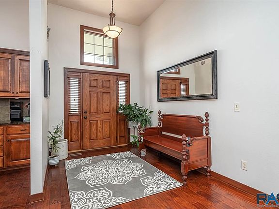 3rd image of 27170 Bakker Pl