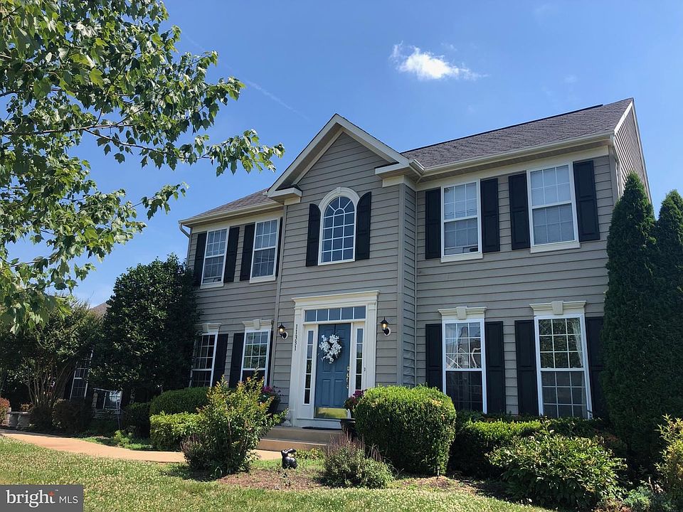 1st image of 11331 Falling Creek Dr