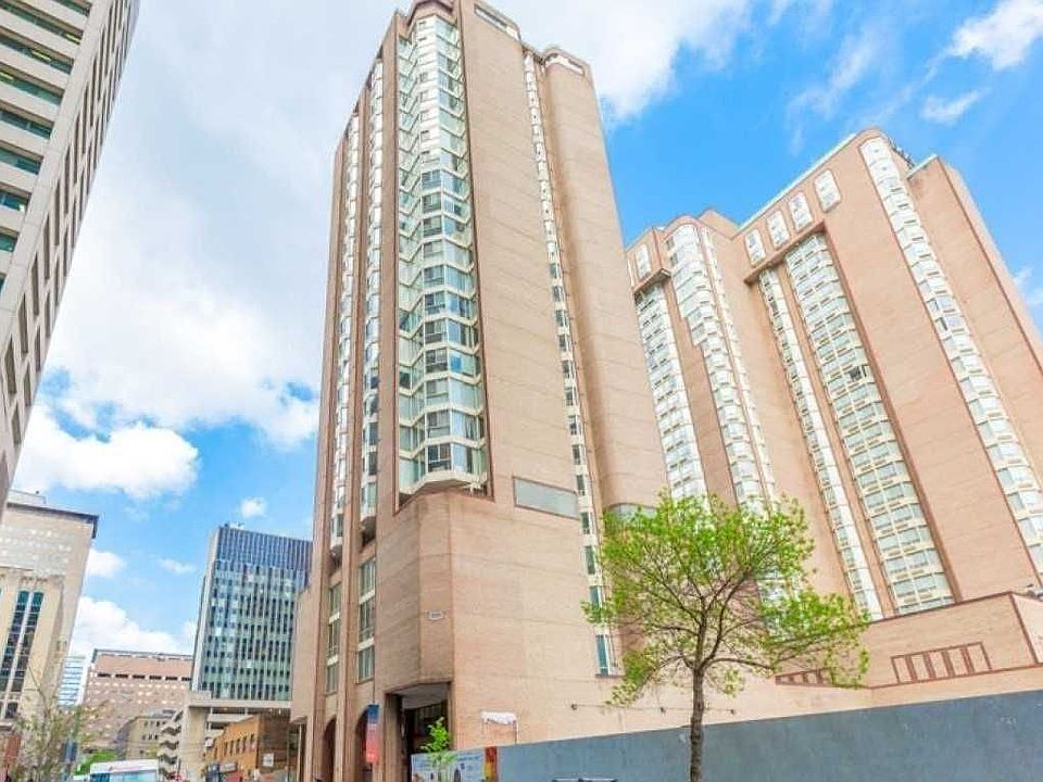 2nd image of 55 Centre Ave #2505