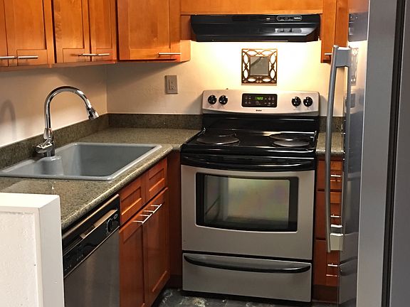 3rd image of 500 Mananai Pl APT S