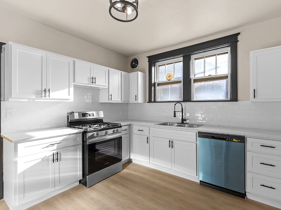 1st image of 4216 Ellenwood Ave #1