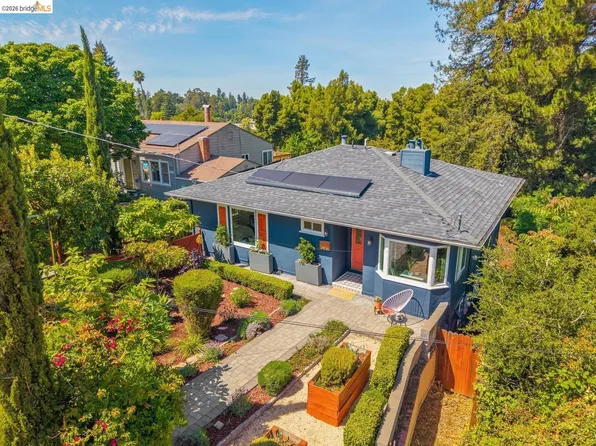 7406 Circle Hill Dr, Oakland, CA 94605