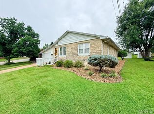 413 Bredall St, Perryville, MO 63775