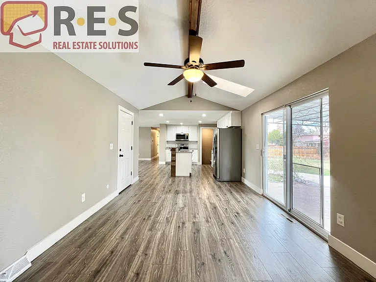 3178 S Dayton Ct — Photo 10