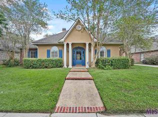 5931 Willow Glen Dr, Baton Rouge, LA 70809