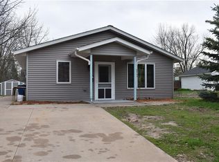 116 E Sawyer St, Rice Lake, WI 54868