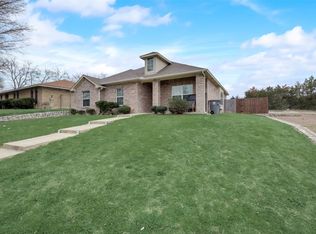 2008 Algebra Dr, Dallas, TX 75232