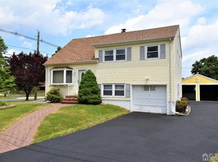 74 N 18th Ave, Manville, NJ