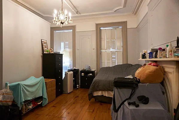 Rented by HOME RESIDENTIAL LLC | media 8