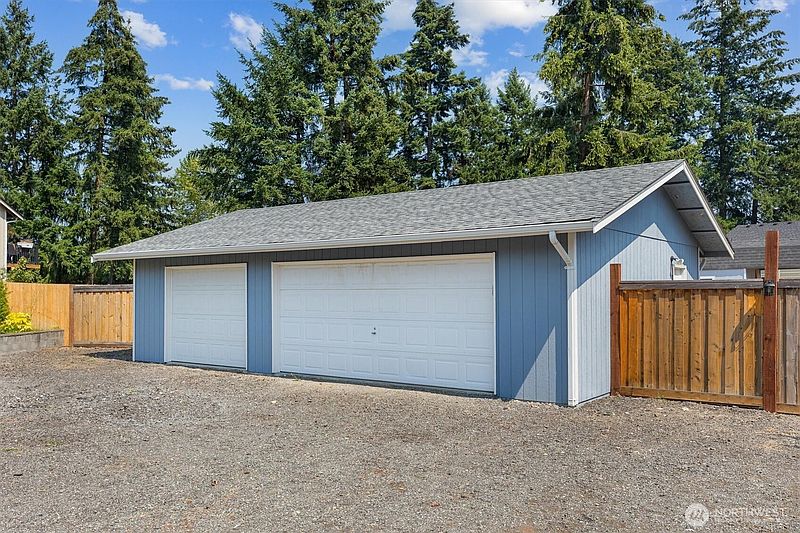 3rd image of 21601 82nd Avenue Ct E