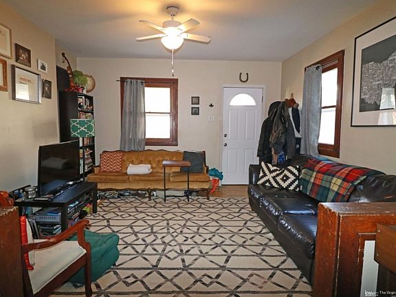 3rd image of 203-205 E Duncan St