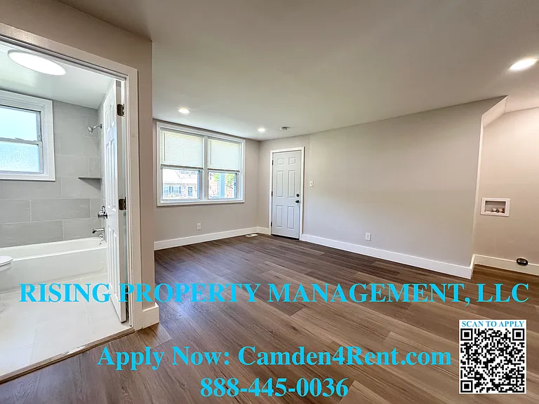 1566 Bradley Ave — Photo 11