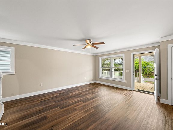 3rd image of 2306 Bernhurst Dr Lot 27.01