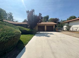 1620 County Rd, Minden, NV 89423