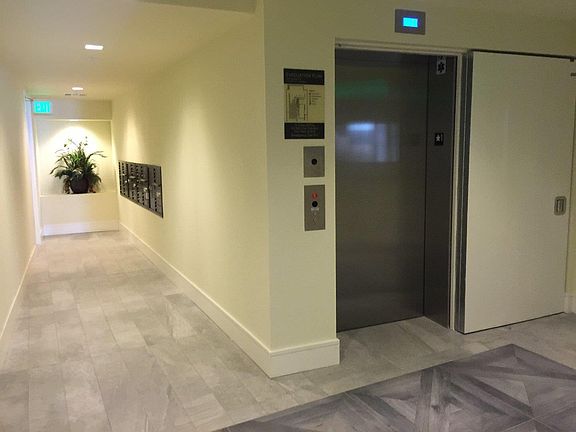 Lobby & Mail Area
