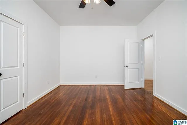 2116 Clarendon Ave — Photo 10