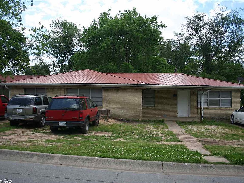 2nd image of 504 W 38th St