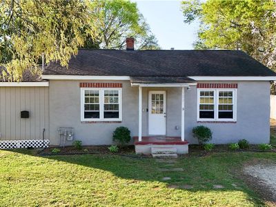 302 Bryant St, Central, SC, 29630