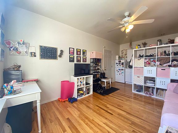 2nd image of 5957-61 N Kenmore Ave #211