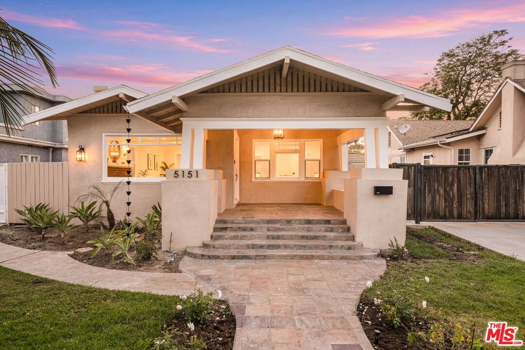 5151 West Blvd, Los Angeles, CA - View 2