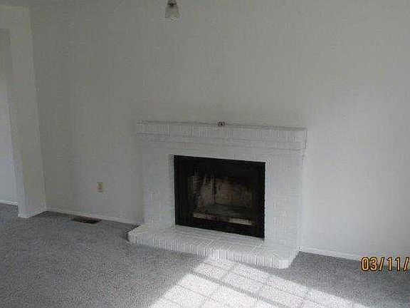 3rd image of 21402 SE 291st St