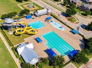 216 Crepe Myrtle Ln, Murphy, TX 75094