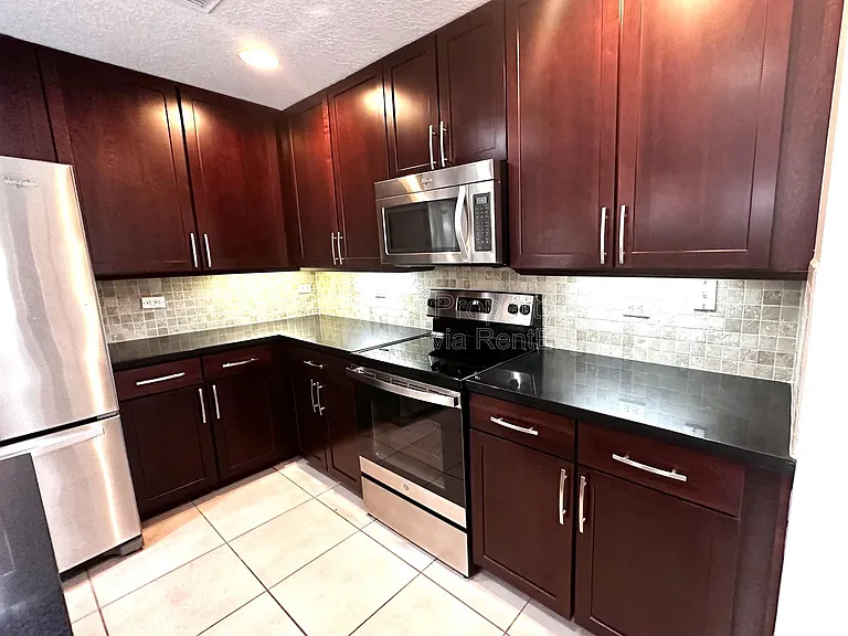 3845 Silverbell Loop — Photo 4