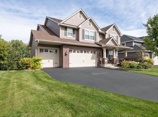 3482 Sawgrass Trl E, Eagan, MN 55123