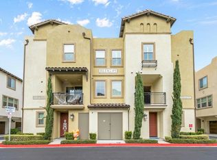 332 Stream Ct, Santee, CA 92071