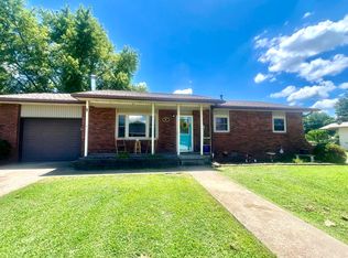 817 Fillmore St, Mount Vernon, MO 65712